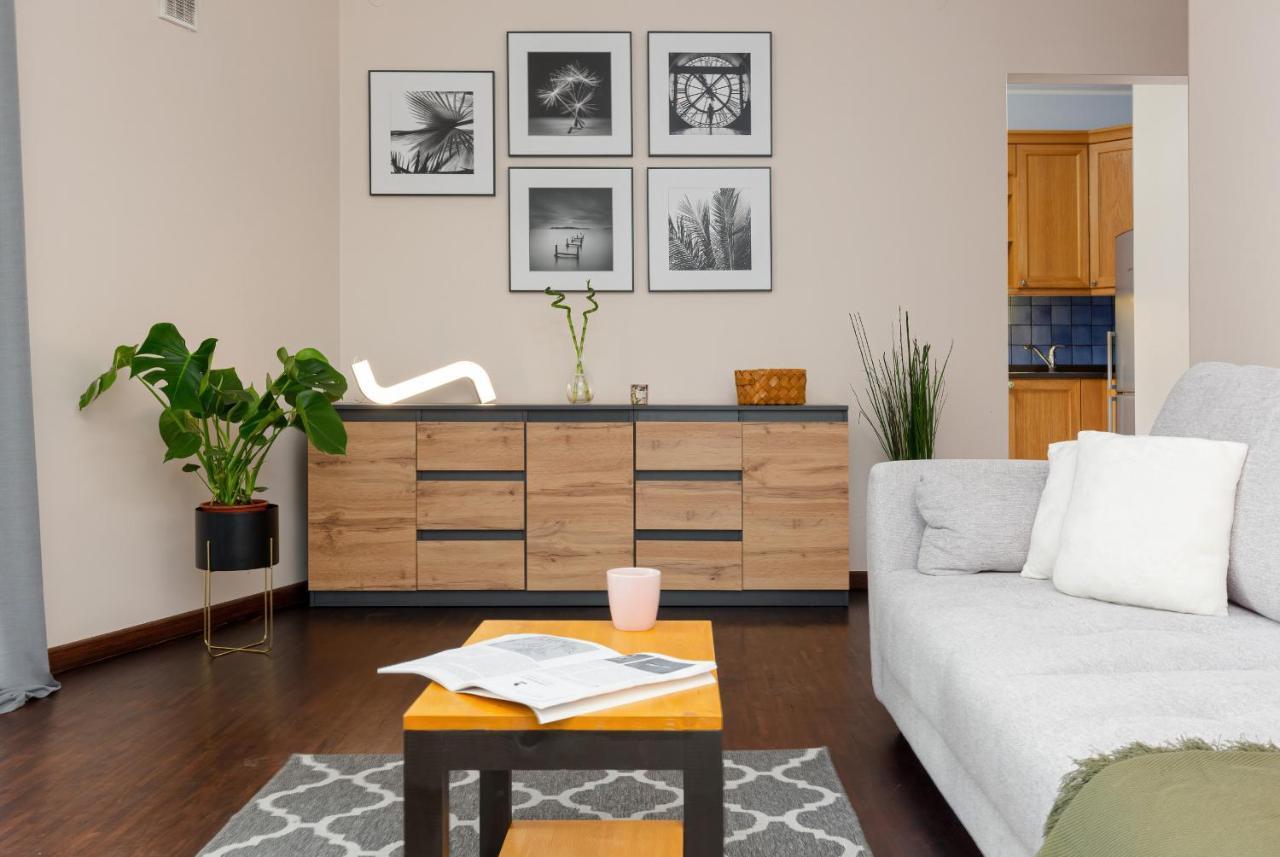 Wola Banderii By Renters Lägenhet Warszawa