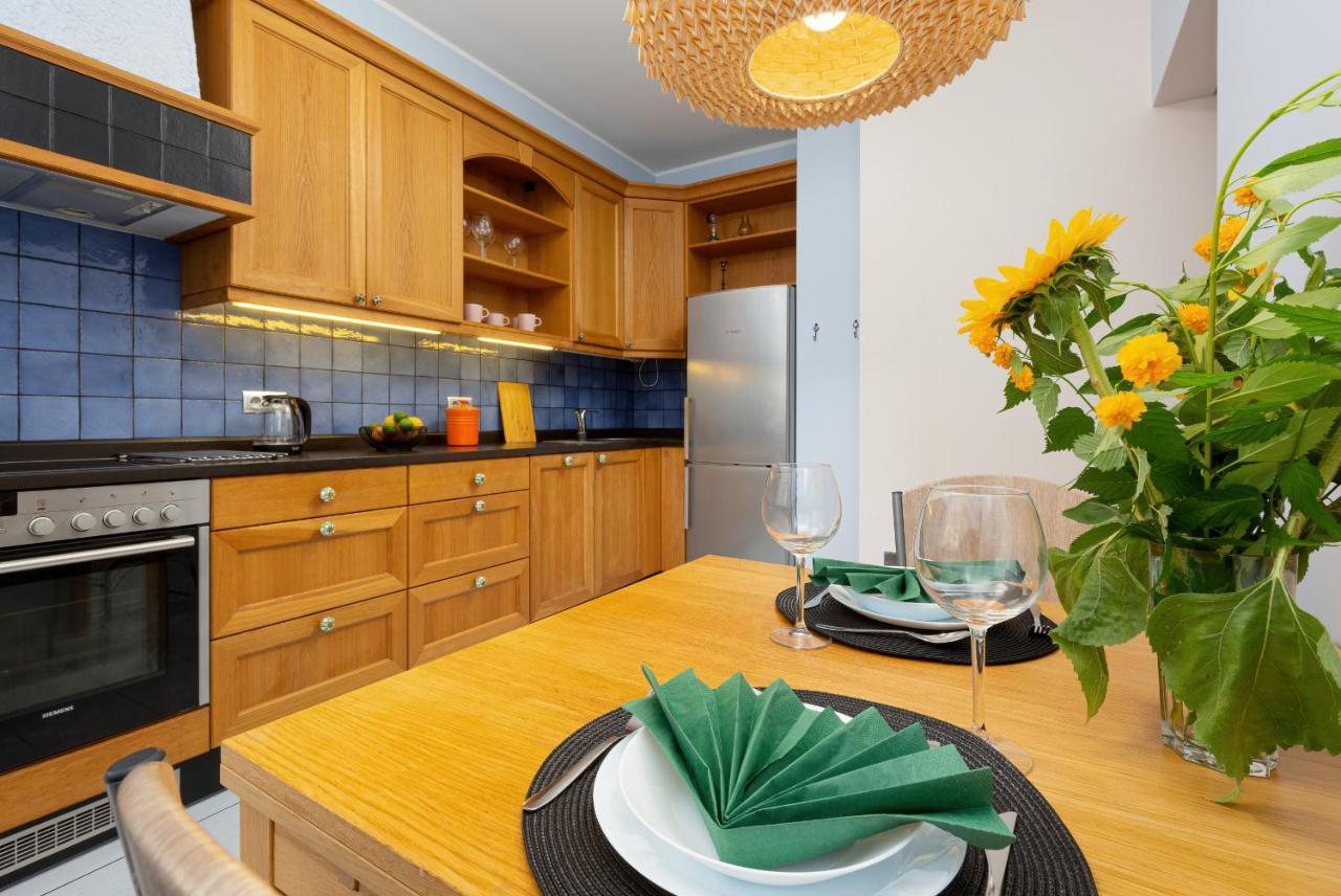 Lägenhet Wola Banderii By Renters *