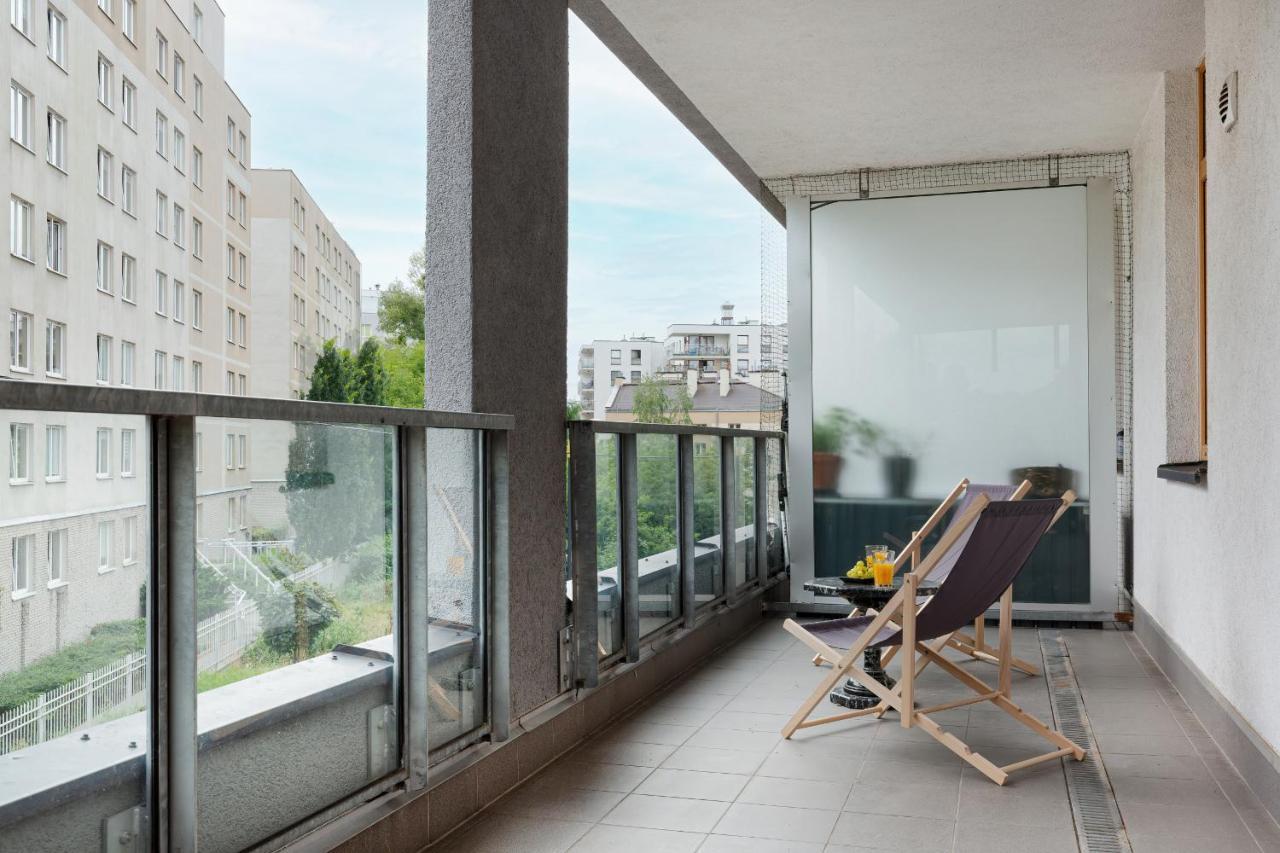 Lägenhet Wola Banderii By Renters *